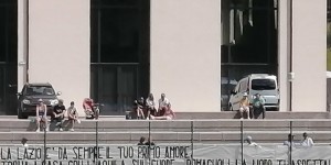 <?php the_title(); ?>