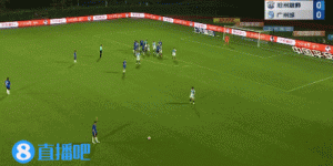 半场-奥斯卡吊射造险双方均0射正 广州城暂0-0沧州雄狮