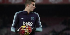 官方：佩尼亚成功注册为巴萨一队球员，身披13号