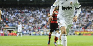 进球网盘点皇马糟糕引援：卡卡、阿扎尔、J罗入围