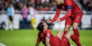 <?php the_title(); ?>