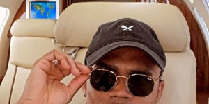 归心似箭？道格拉斯-科斯塔晒照：回家