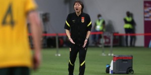 足球报：海港和深足都曾找过李铁，有意让其担任球队主帅