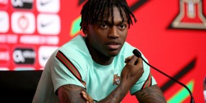 莱奥金球奖位列第14，成16年来首位排名在C罗之上的葡萄牙球员