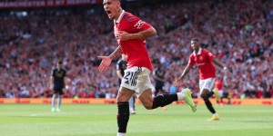 本特：安东尼踢球就是为炫技而炫技，花里胡哨但过不了人