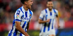 记者分析布斯克茨替代者：祖比门迪价格昂贵，内维斯未说服所有人