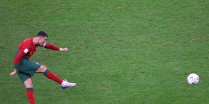 <?php the_title(); ?>