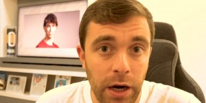 <?php the_title(); ?>