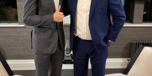 摩根晒二人合照为C罗庆生：生日快乐GOAT?