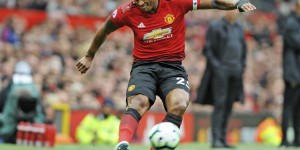 官方：前曼联边翼瓦伦西亚宣布挂靴