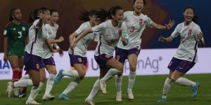 东体：中国U17女足教练组观摩西班牙比赛，身高占优末轮或有机会