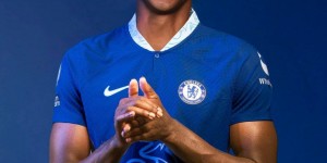 记者：桑托斯周四接受切尔西体检，他可能租借回达伽马半赛季