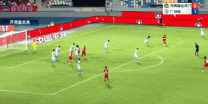 半场-程月磊神扑陈俊乐破门 广州城暂1-0河南嵩山龙门