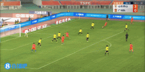 中超-克雷桑双响刘洋头球建功 泰山3-0广州积分追平三镇