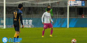 中超-艾迪破门李提香失误送礼+染红吉列尔梅绝平 申花1-1广州城