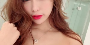 享受桌邊服務！「性感小秘書」變身甜心DJ　爆乳女神《Ivy》嗨玩夜店趴