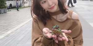 球場最強發電機！甜美正妹顏值讓人暈船「完美曲線」有夠犯規啊…