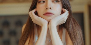 甜美嫩乳妹「桑妮」愛好竟是模仿阿嘿顏！嬌小玲瓏的白嫩body暗藏巨大色能量！