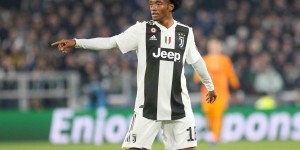 跟队记者：尤文正在与夸德拉多商谈续约，将球员合同延长至2023年