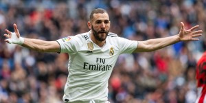 罗马诺：皇马对本泽马非常满意，计划与他续约至2023年