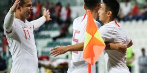 艾克森：武磊进步非常大能给球队带来帮助 儿子不喜欢我留胡子