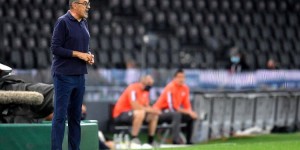 <?php the_title(); ?>