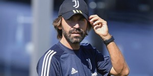 皮尔洛：C罗被换下后鲜有的感到高兴，他在更衣室内面带微笑