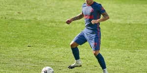 <?php the_title(); ?>