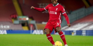 法媒：莱昂纳多将接触维纳尔杜姆，后者要求500万欧年薪