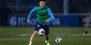 英媒：科拉希纳茨今夏预计将离开阿森纳，沙尔克和拉齐奥有意