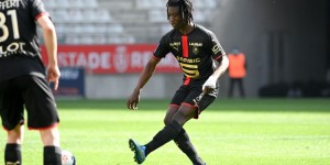 法媒：巴黎今夏优先考虑引进右边卫 莱昂纳多亲自问价卡马文加