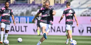 跟队记者：博努奇膝盖出现问题，将无缘意大利杯决赛