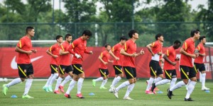 东体：国足专属训练场接近欧冠标准，专业养护团队保驾护航