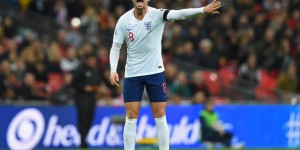 天空：马奎尔和亨德森将出战捷克，芒特和奇尔维尔需等待许可