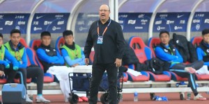 电讯报：埃弗顿考虑让贝尼特斯执教，双方已进行了初步接触