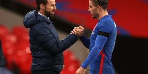 <?php the_title(); ?>