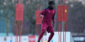 <?php the_title(); ?>