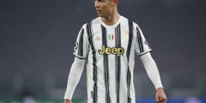 意媒：巴黎准备用二弟+钱报价C罗，C罗本人不反对加盟巴黎