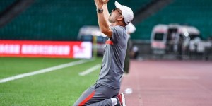 足球报：重庆向当代集团申请参加U21联赛经费，生存危机未解除