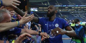 <?php the_title(); ?>