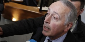 <?php the_title(); ?>