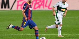 英媒：切尔西一直对皮亚尼奇感兴趣，球员可能会寻求离开巴萨