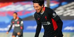 随队记者：利物浦不会再外租南野拓实，只会考虑以合适价格出售他