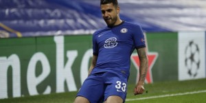 记者：罗马有意引进埃莫森顶替斯皮纳佐拉，在与其经纪人联系