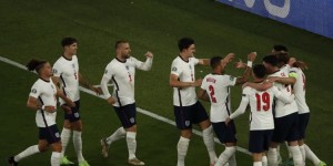 <?php the_title(); ?>