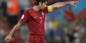 每体：菲戈将代表皇马出战与巴萨的传奇赛，拉波尔塔会出席比赛