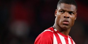 埃因霍温主帅：加盟国米是邓弗里斯的意愿，我为他感到高兴