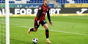 <?php the_title(); ?>