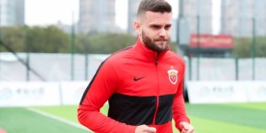 记者：海港外援迈斯托罗维奇回归，能否赶上下一阶段需看恢复情况