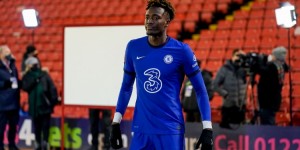 <?php the_title(); ?>